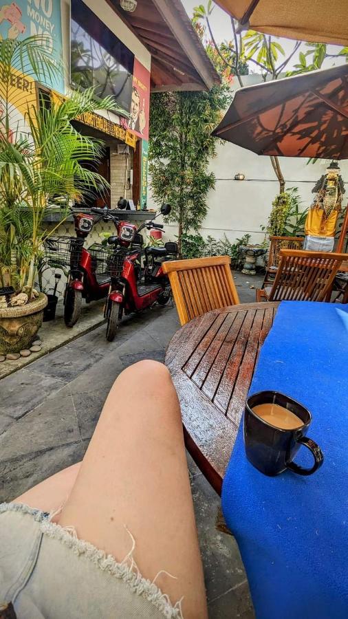 Jasmin Homestay ซานูร์ ภายนอก รูปภาพ